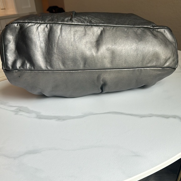 Marc Jacobs leather bag - Picture 9 of 16